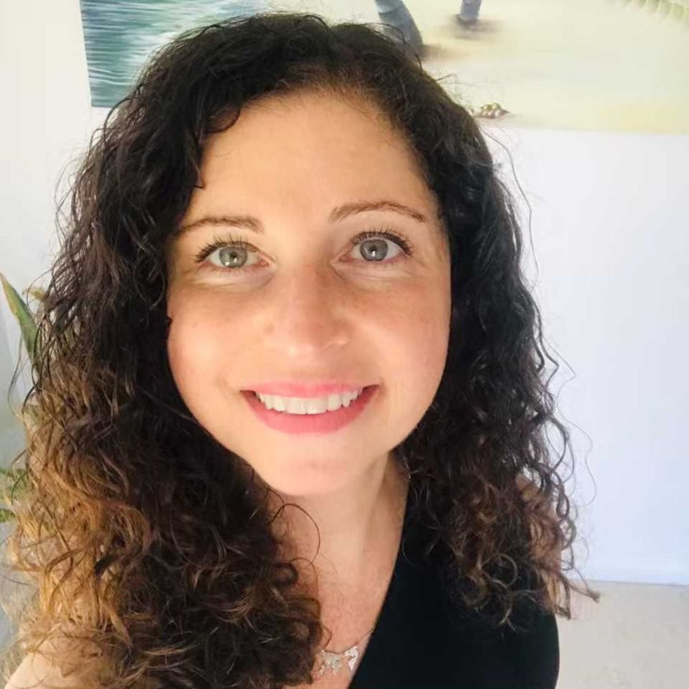 Meet your Posher, Dara